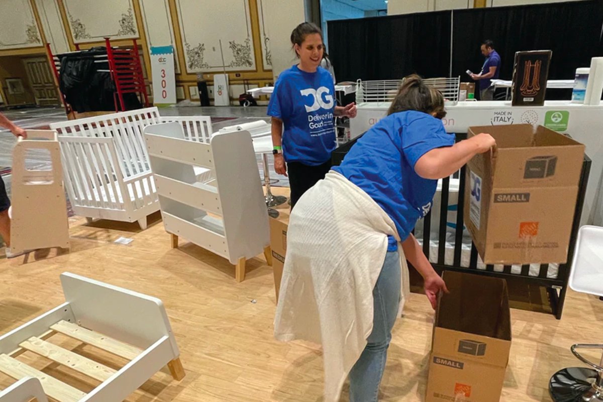 dadada Baby donates over $10,000 in nursery furniture and supplies to families impacted by poverty - dadada baby