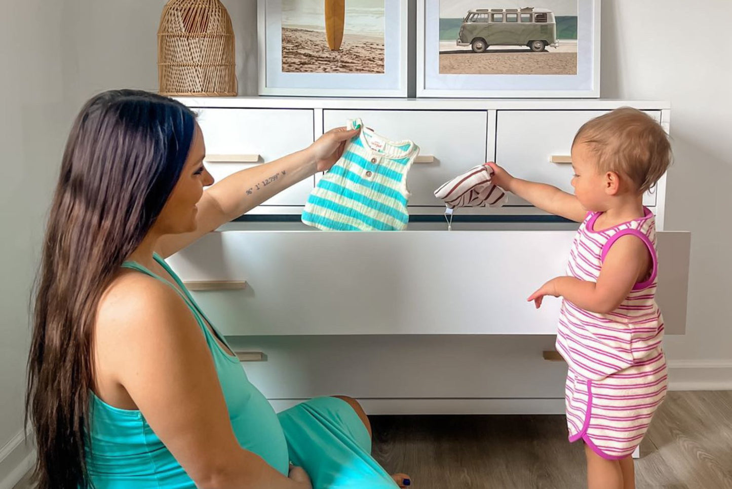 How to Stay Cool (and entertained) with Baby During a Heatwave - dadada baby