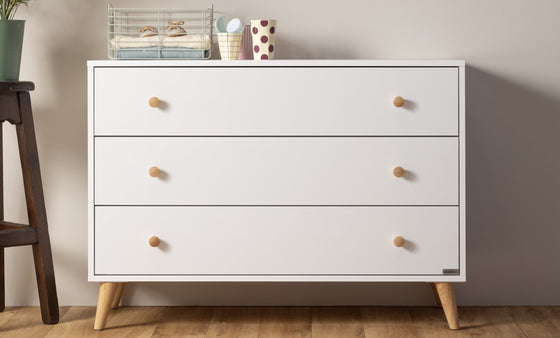 Black Friday Exclusive | Baby Mini Harmony Set - Bundle - Soho 3 - in - 1 Convertible Crib / White - Austin 3 - Drawer Dresser / white + natural - dadada gift card / $50.00