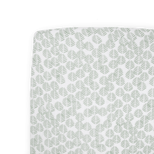  Cotton Muslin Crib Sheet - Leaf Motif - Crib Sheet - Leaf Motif